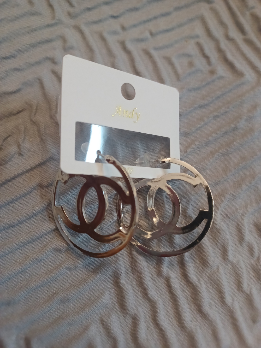 Gold-Tone Interlocking Circle Hoop Earrings - Women Jewelry